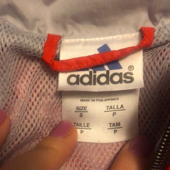 Adidas - Picture 3 of 4